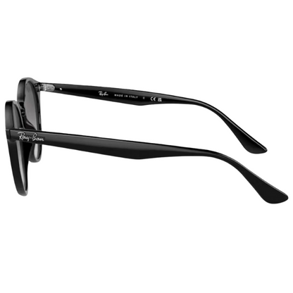 Ray-Ban RB2180 – Negro / Gris Degradé