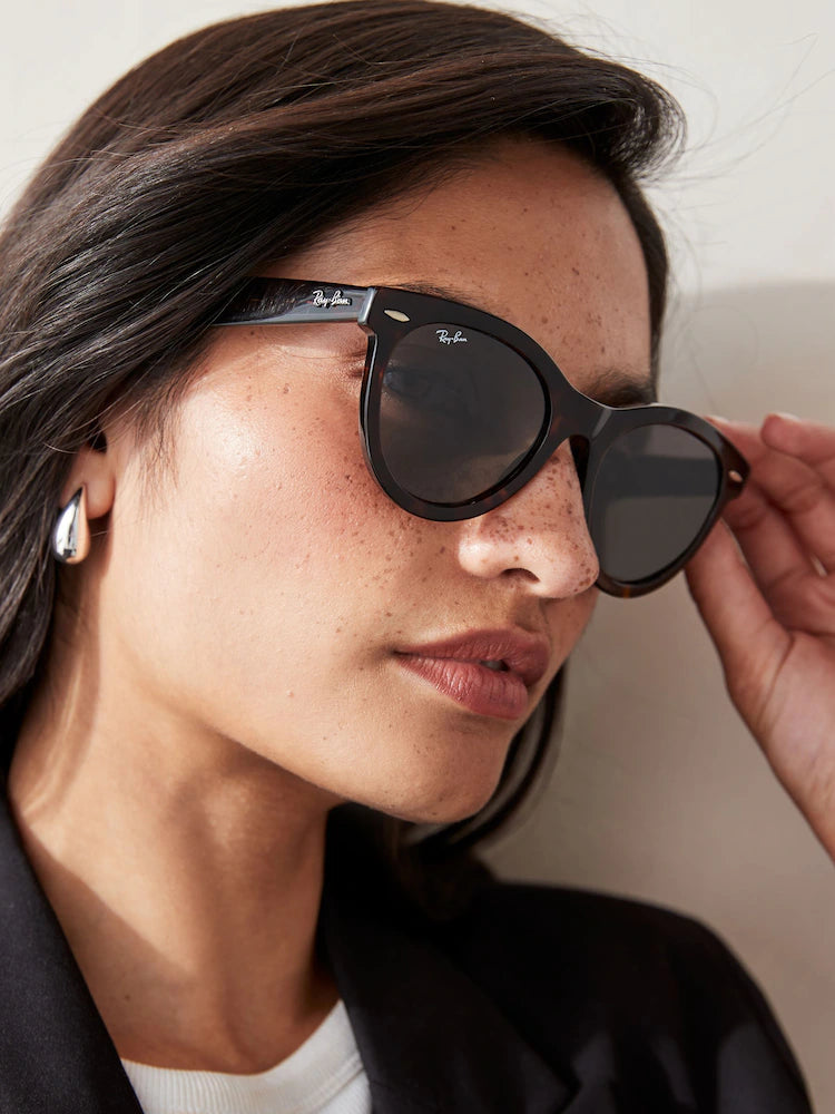 Ray-Ban Wayfarer Way RB2241 901/31 – Negro/Verde